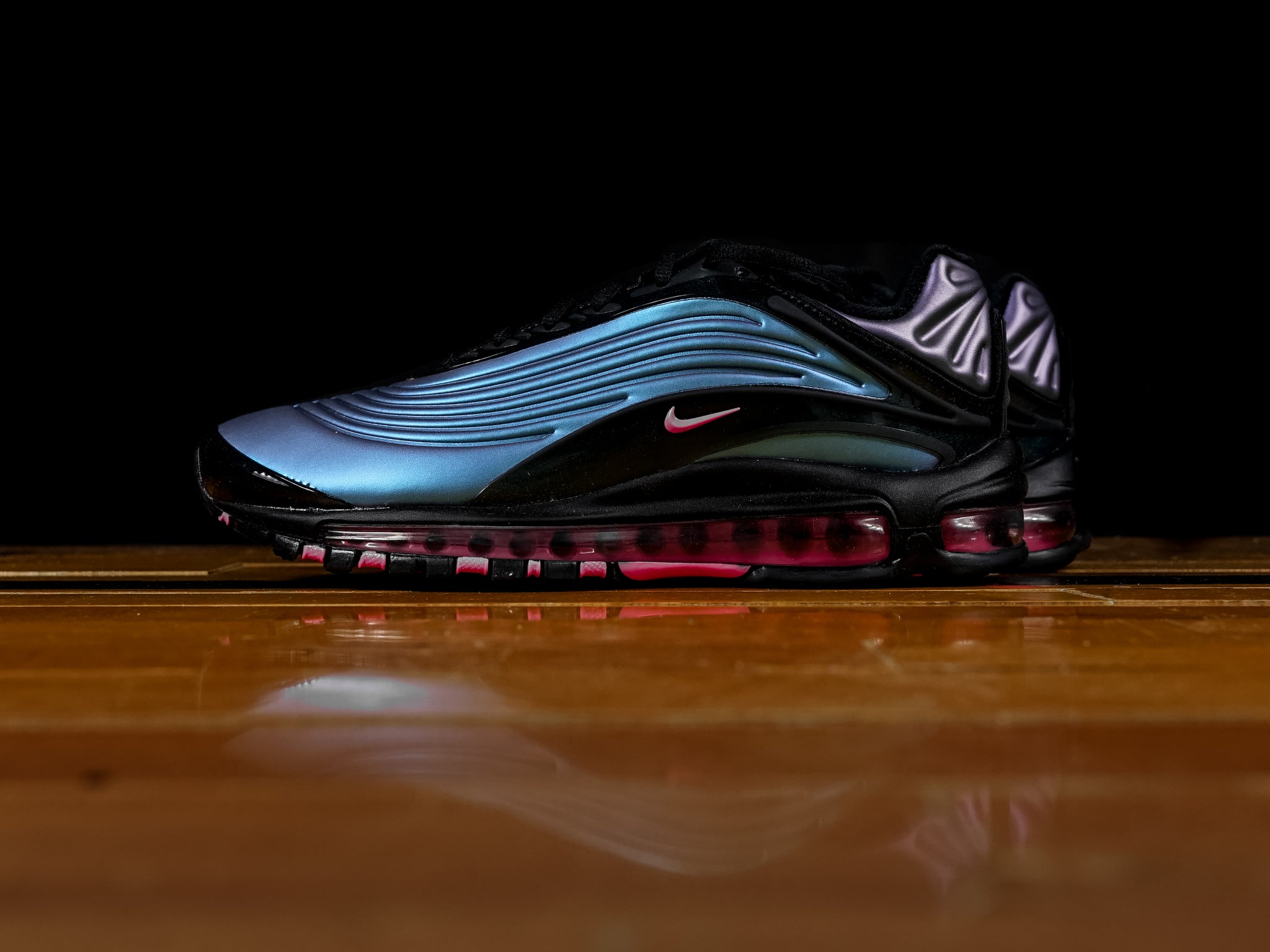 nike air max deluxe future