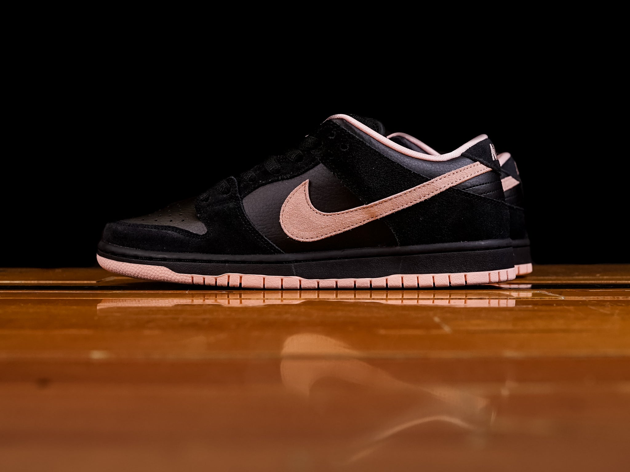 nike sb dunk low black washed coral