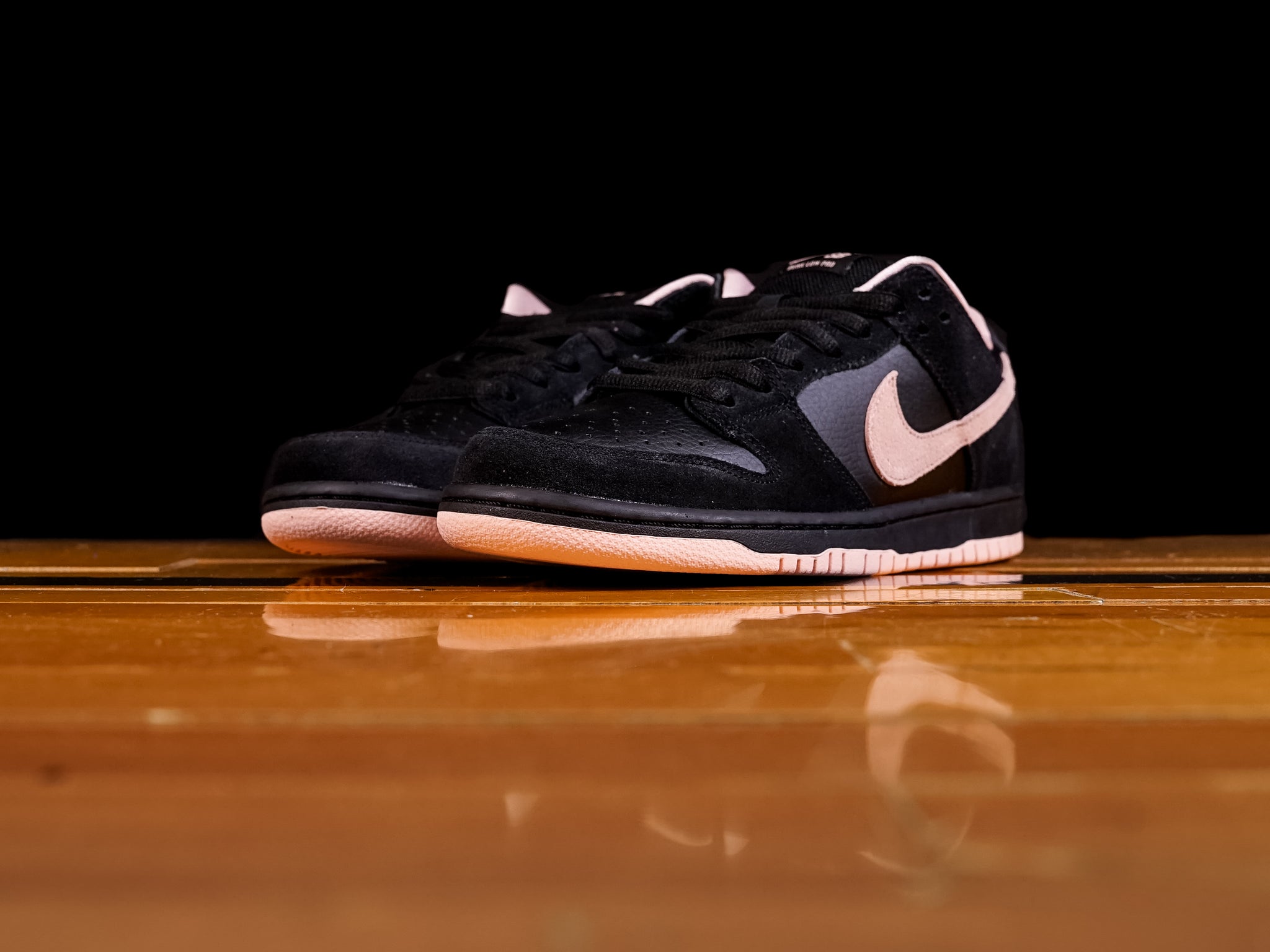 nike sb dunk low black washed coral