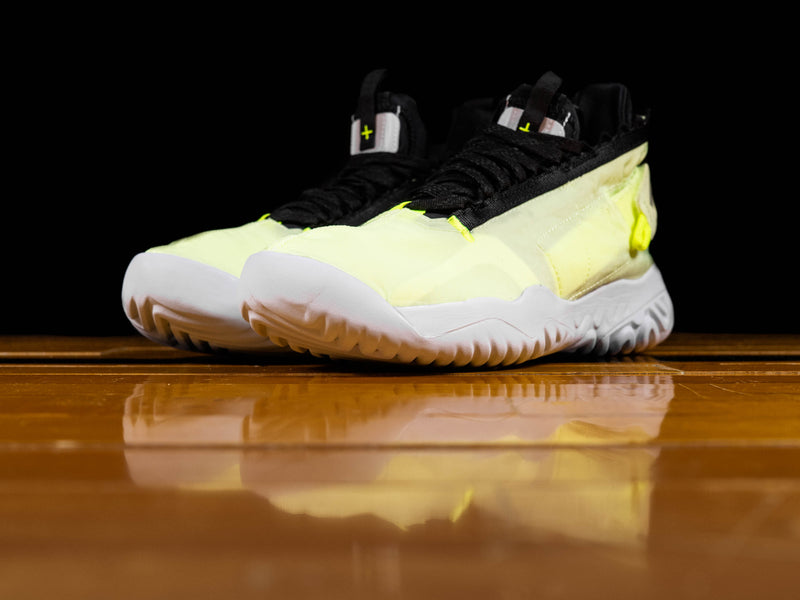 jordan proto react volt