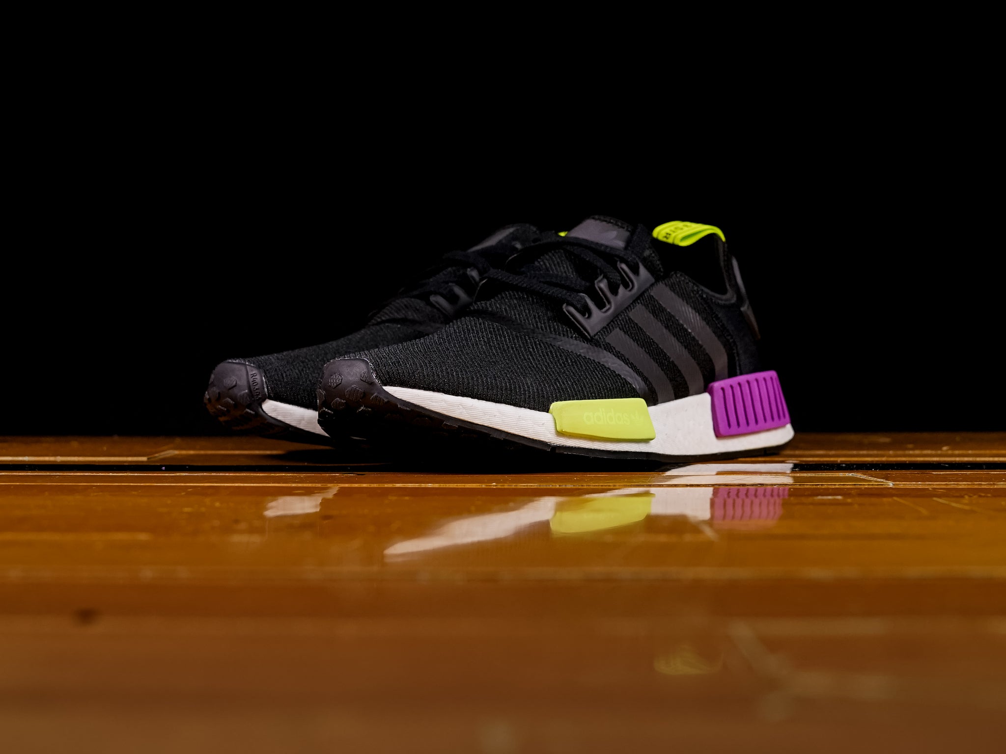 Men's Adidas NMD R1 | D96627 | Renarts