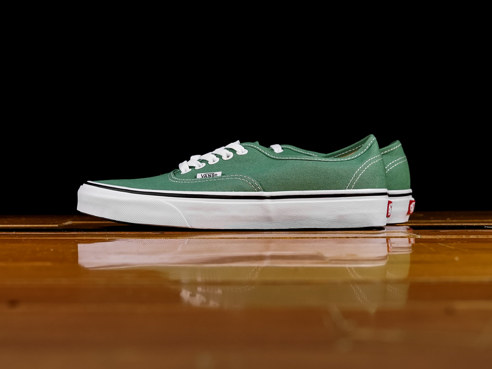 vans authentic deep grass green