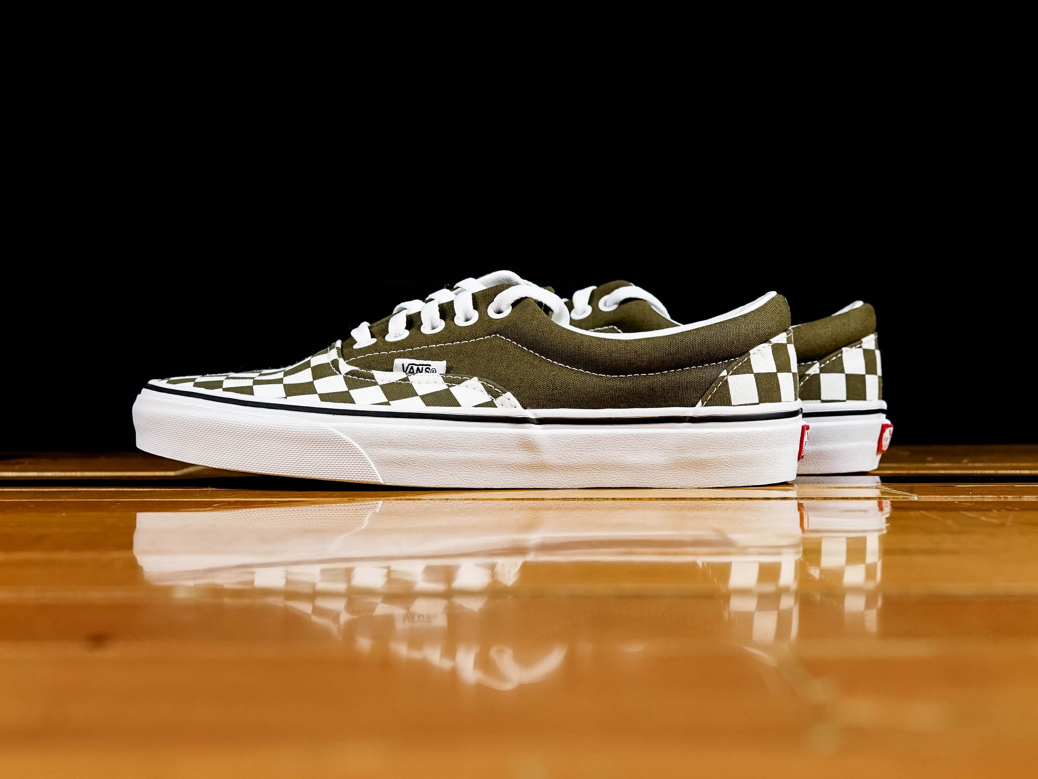 vans era checkerboard mens shoes