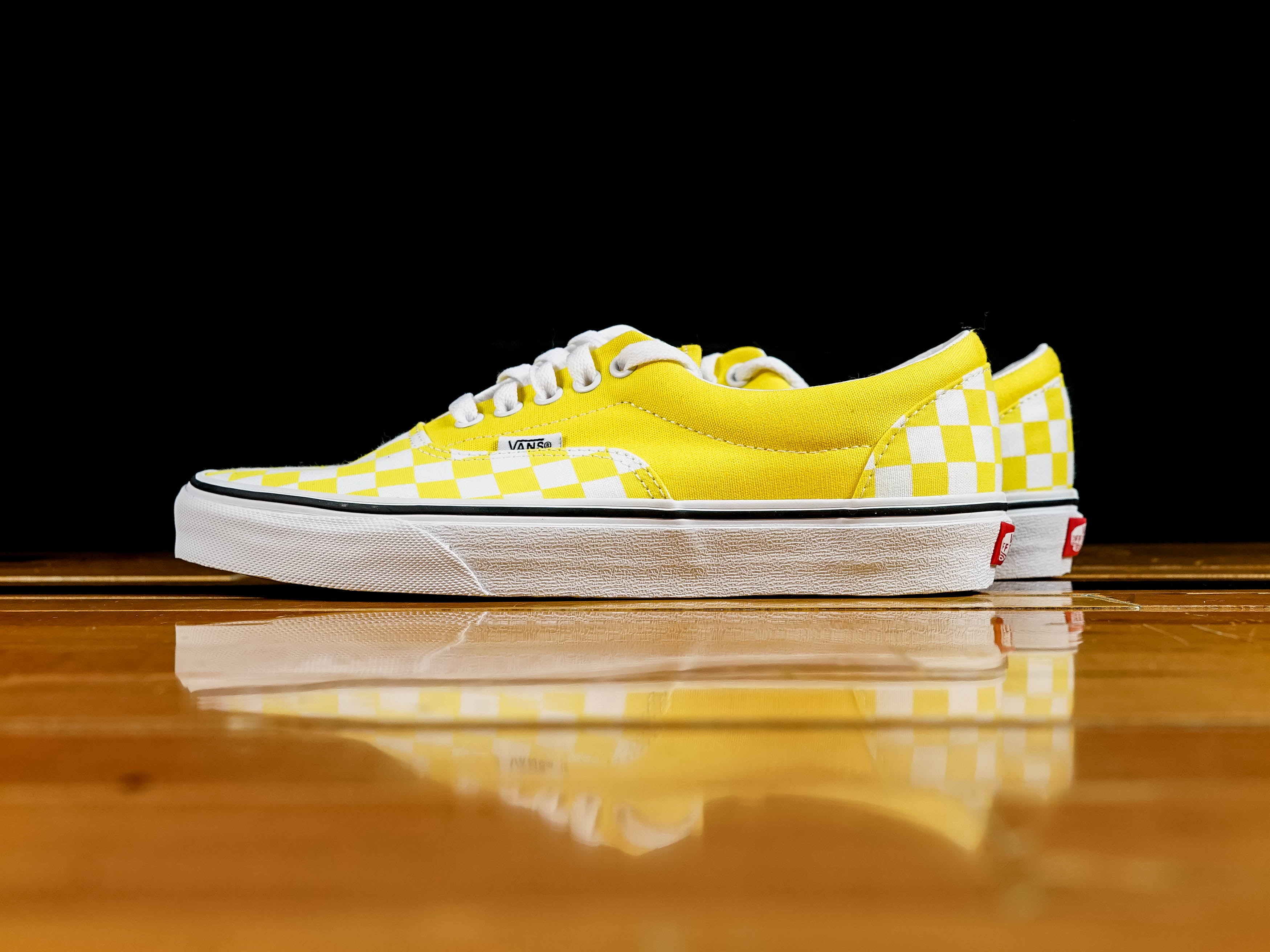 vans era checkerboard mens shoes