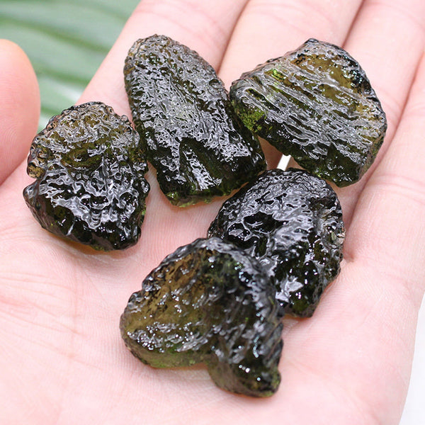 fake shiny Moldavites