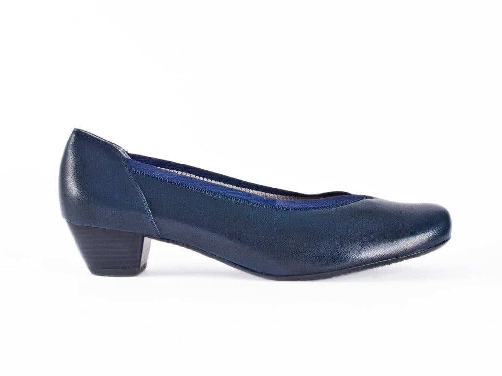 Ladies wide fitting navy leather court 