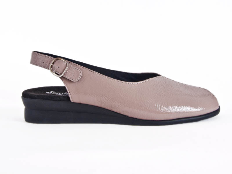 ladies wedge heel loafers