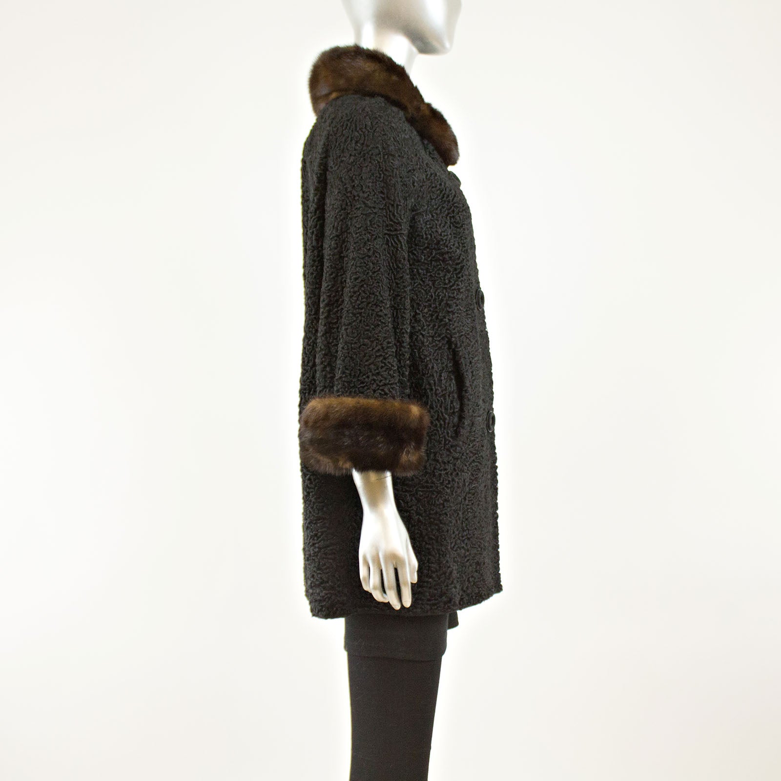 mink collar and cuffs