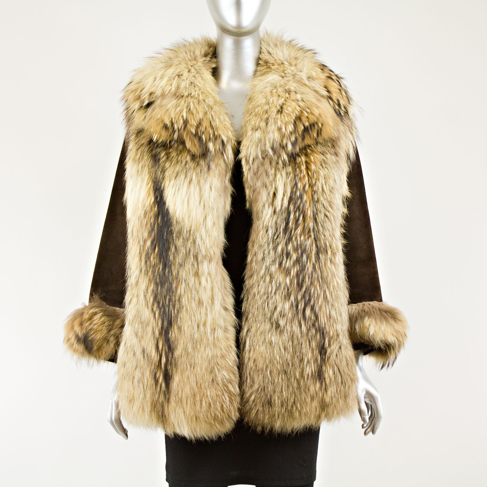 Raccoon Jacket with brown suede sleeves - Size XS-S | VintageFurs