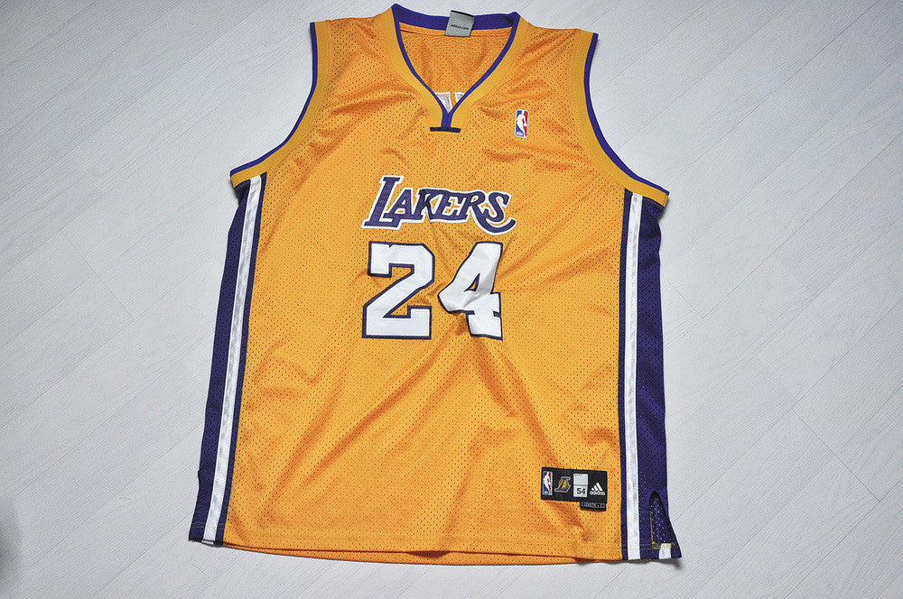 vintage kobe bryant shirt