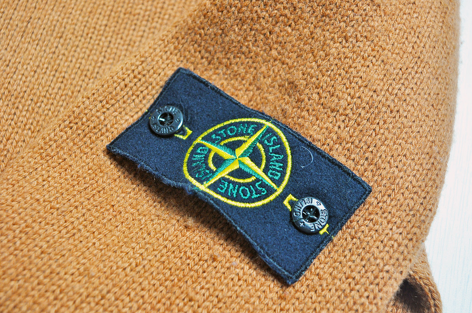 Оригинальные пуговицы stone island фото