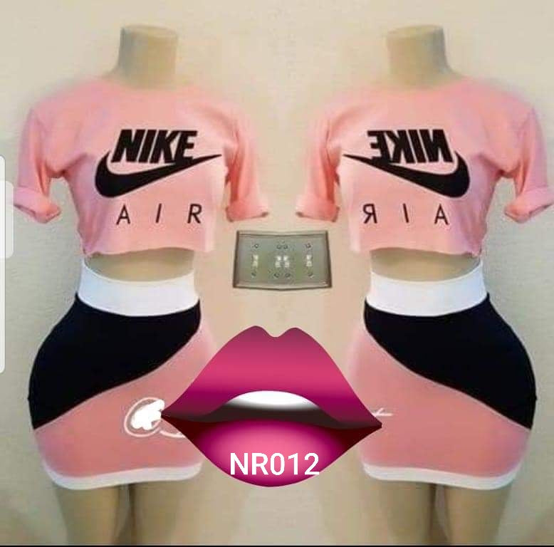 nike 2pc set