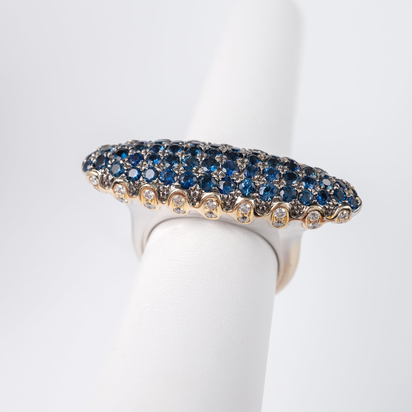 Ladies Pre Owned 18k Gold Sapphire Diamond Torpedo ring - Hunters Fine Jewellery