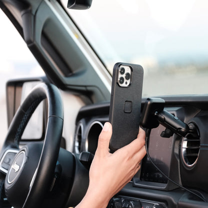 2018-2023 Jeep Wrangler & Gladiator MagSafe Wireless Phone Mount – Offroam