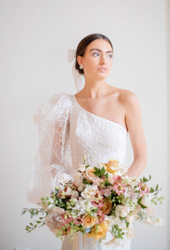 Why Should I Buy A Sample Wedding Dress | Luxe Redux Bridal