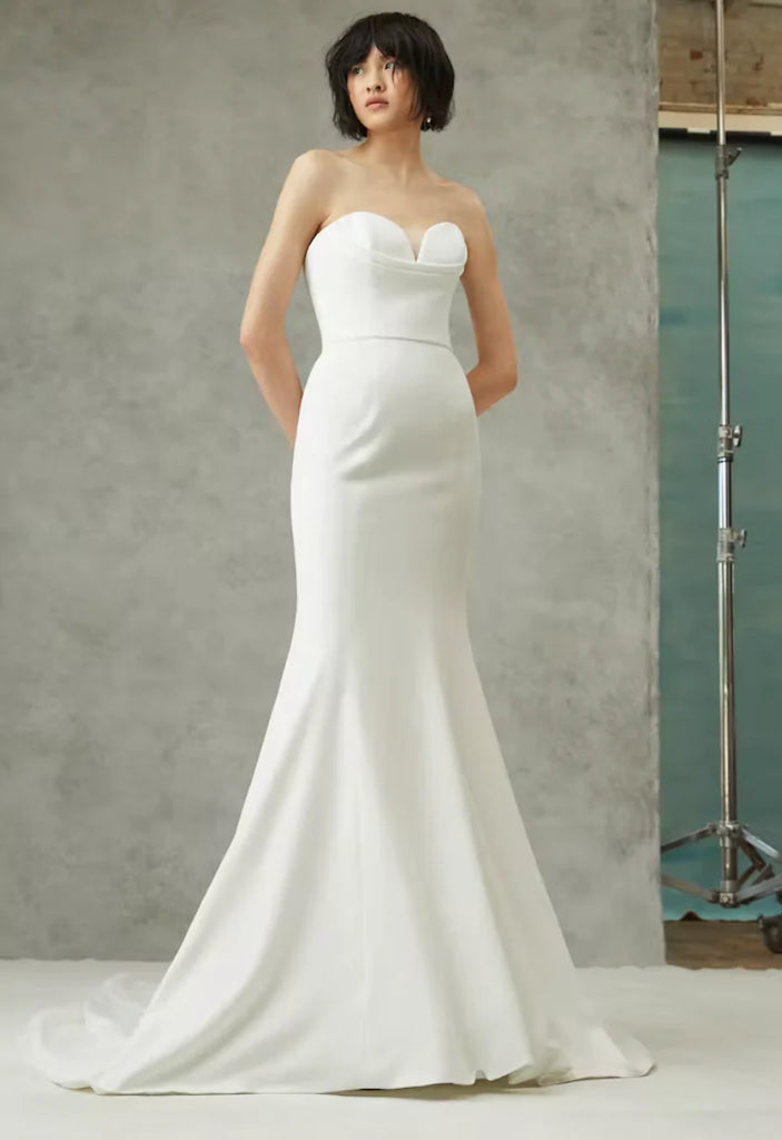 Alyne Amelia bridal gown on sale with Luxe Redux Bridal