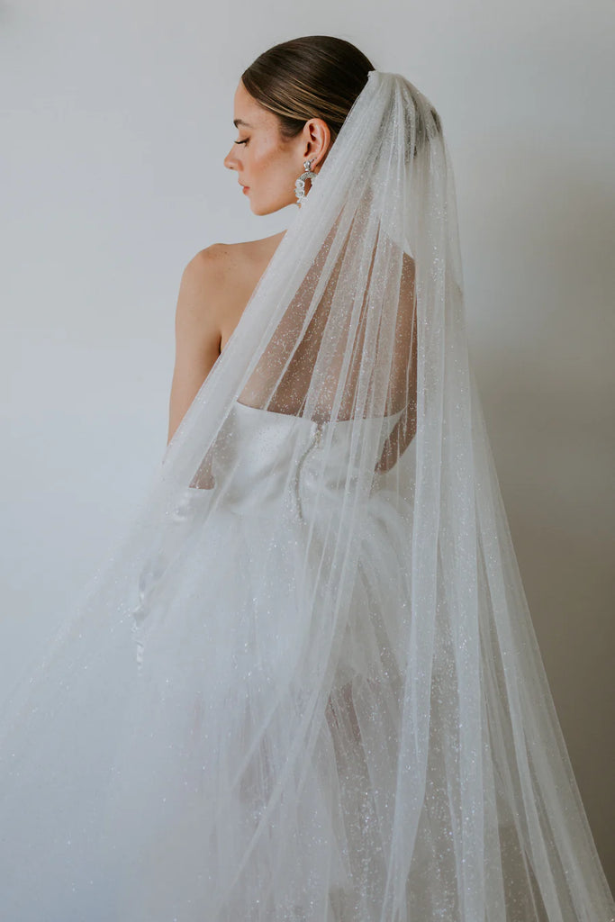 Untamed Petals Bridal Accessory Lookbook | Luxe Redux Bridal