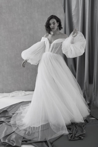 Detroit Bridal Wedding Dress Sample Sale (Year-Round!) - Luxe Redux Bridal