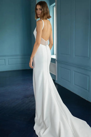 14 Under-$1000 Wedding Dresses for Flat-Chested Brides - Brit + Co