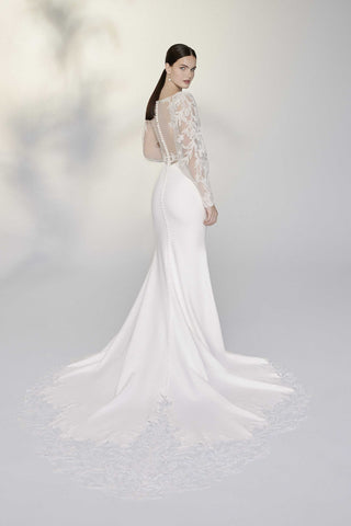 Plus Size A-line Wedding Dresses and Bridal Gowns | Couture Candy