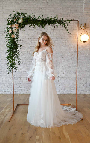 Shop Sexy Flowy Long Tulle Simple Fairy Tulle Sleeves Wedding Dress from  ANNAKOO