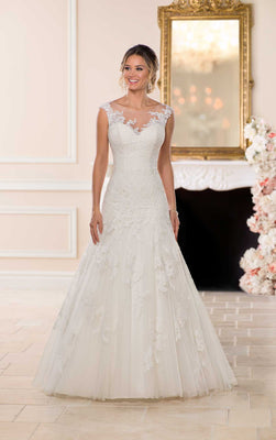 Martina Liana 895 - Size 14 – Luxe Redux Bridal