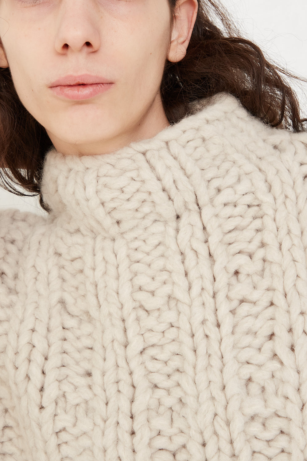 CLANE WIDE CHECK HAND KNIT IVORY-
