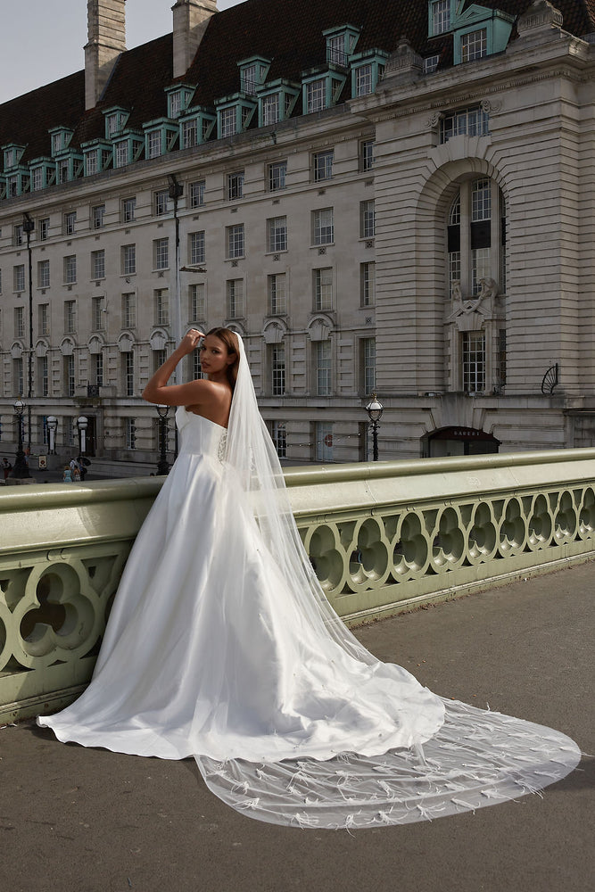 Gabriela Veil | Silk Ivory Veil