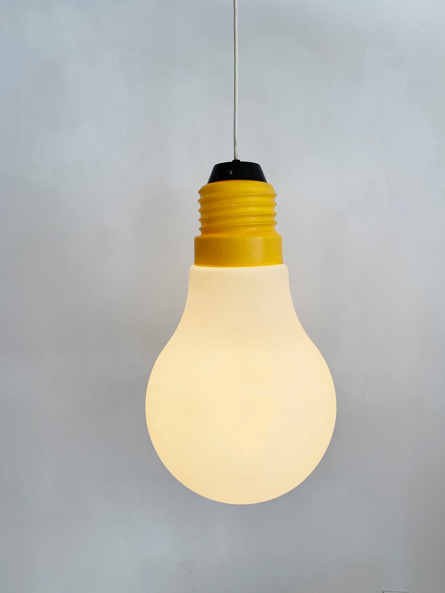 doorgaan Luik honderd 1970s Ingo Maurer Style Plastic Bulb Bulb Lamp – Home Union NYC