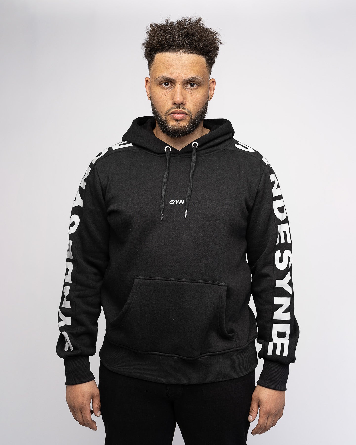 Luminous Hoodie – Synde