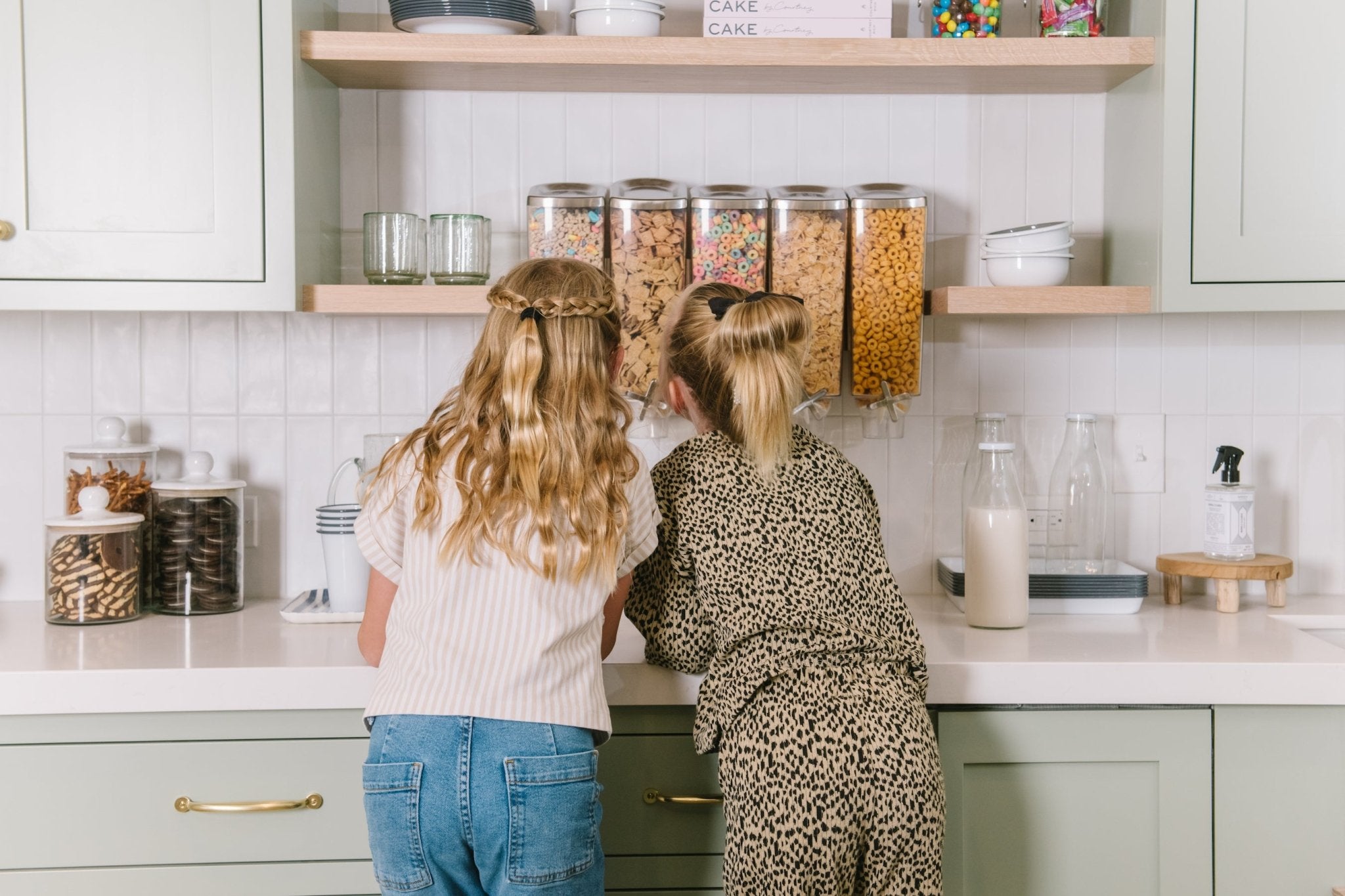 cereal bar in kitchenette