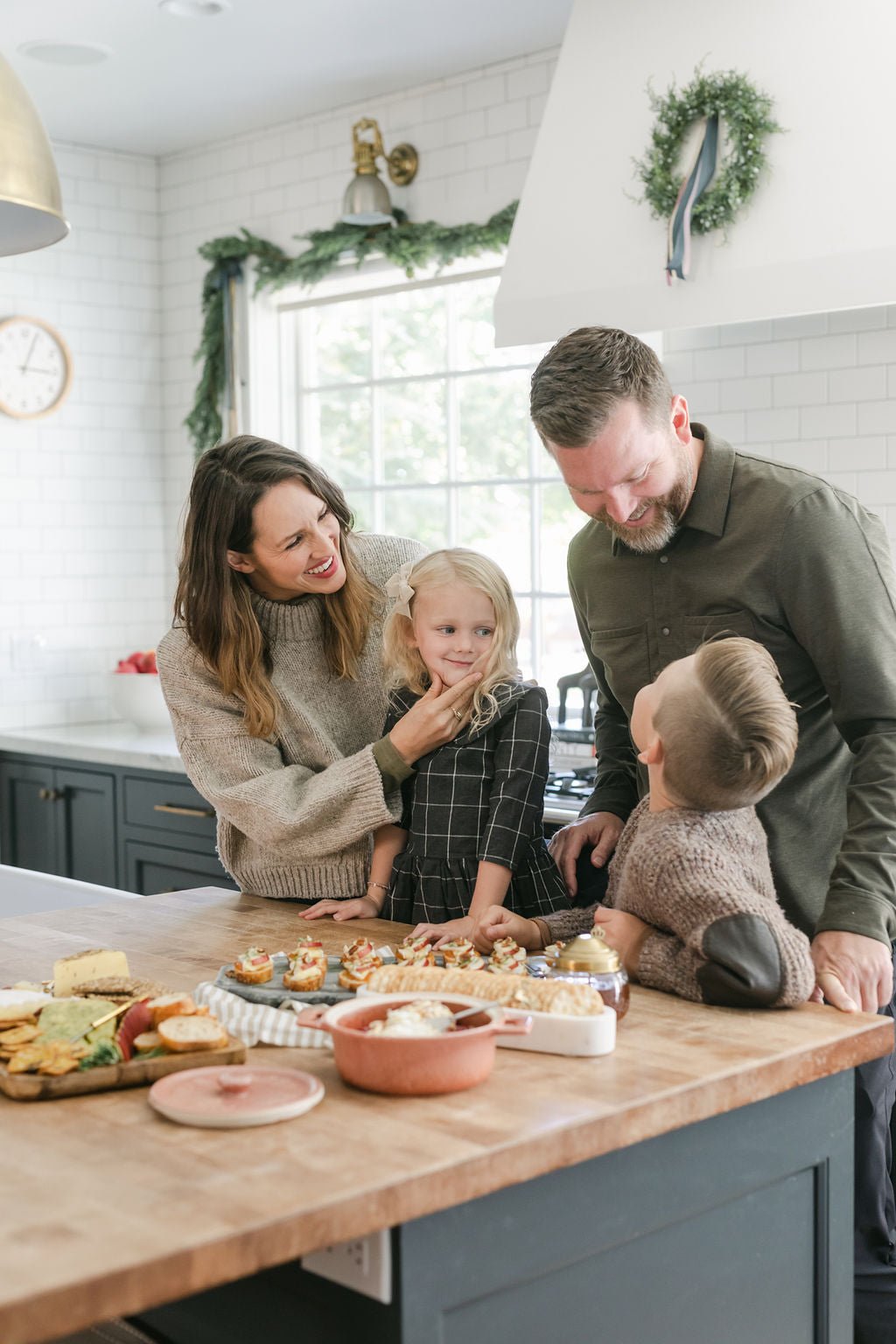 holiday kitchen decor