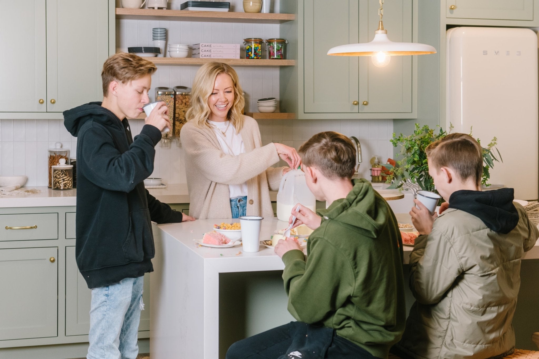 family-functional kitchen design 