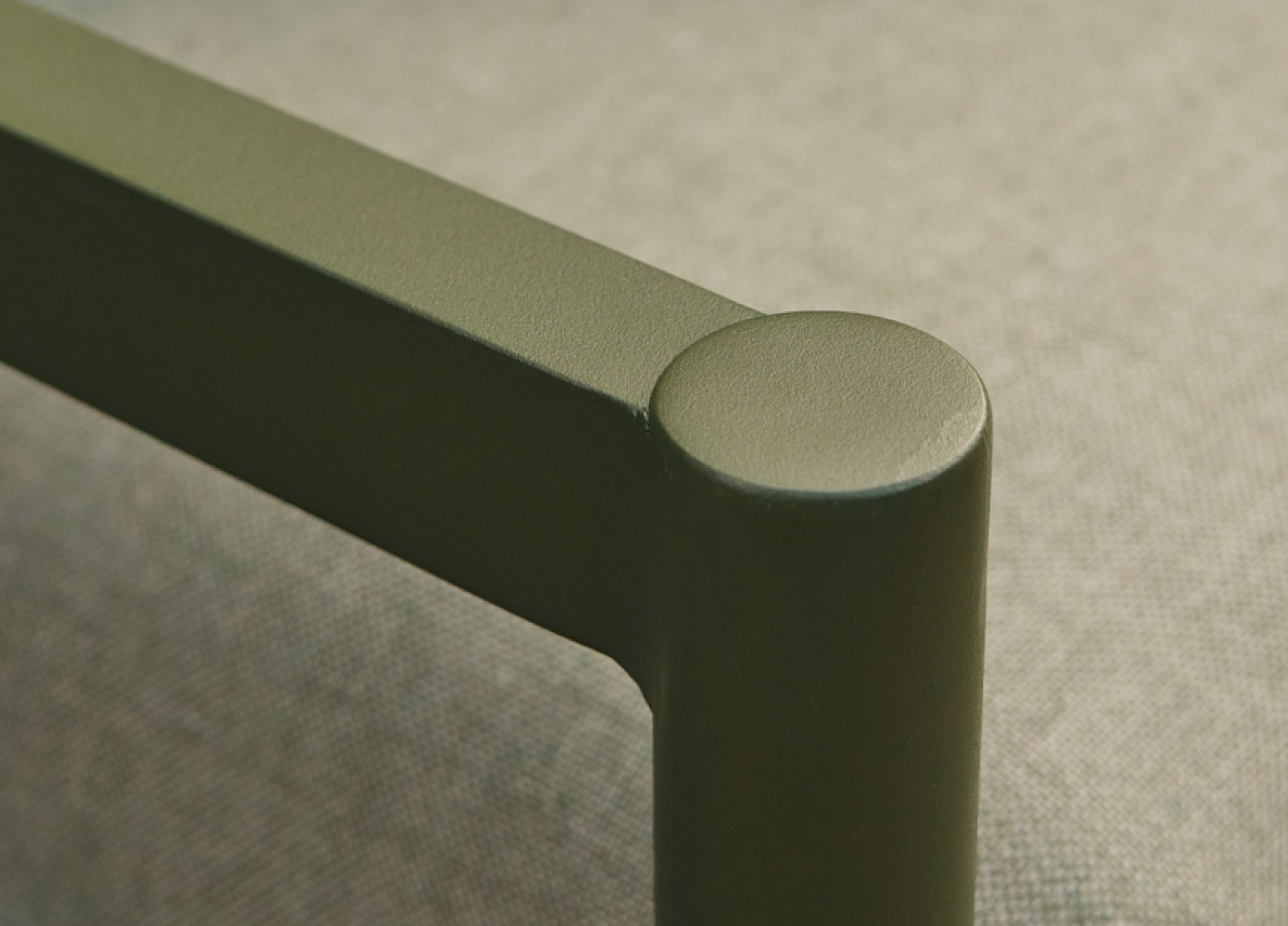 Terra powder-coated aluminum chair arm