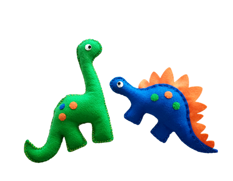 Felt plushy dinosaurs diy