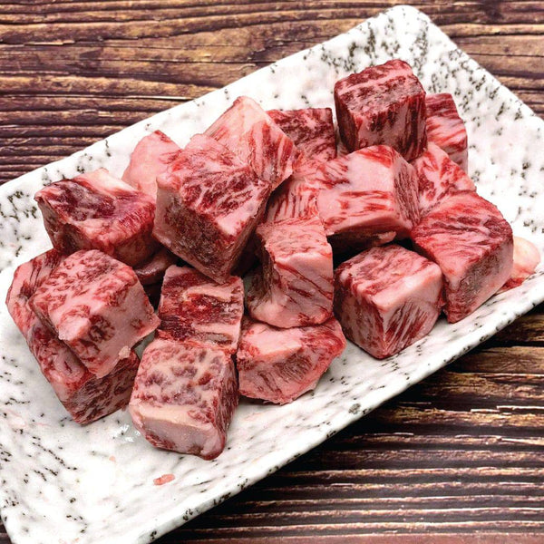 Japanese Wagyu A5 Cube (Saikoro Steak サイコロステーキ) เนื้อวากิวญี่ปุ่น  A5 ตัดเต๋า ซาอิโคโระ สเต็ค   250g/pack - The Foodworks 