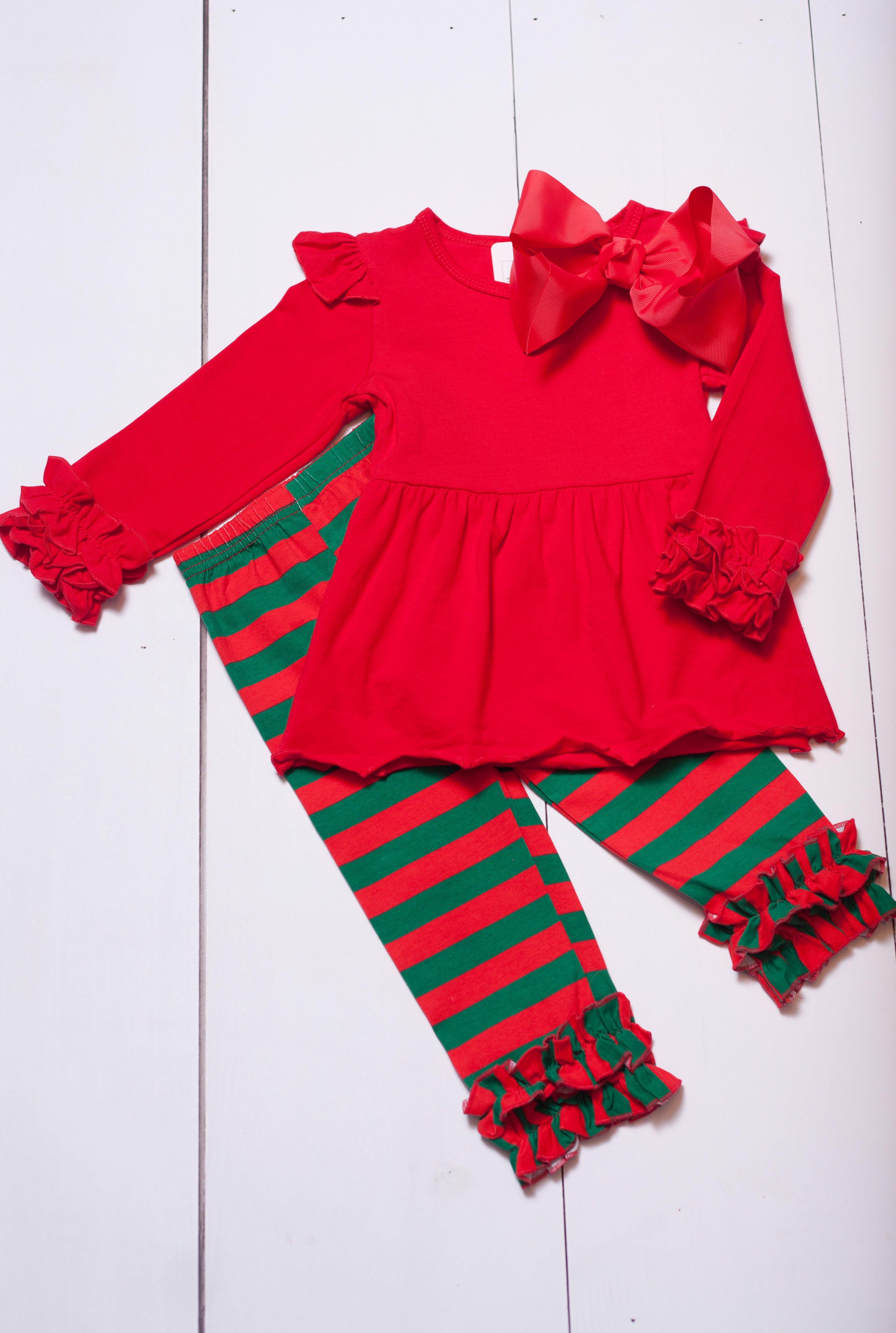 red and green christmas outfit
