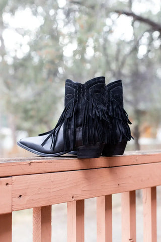 Kariella Fringe Boots