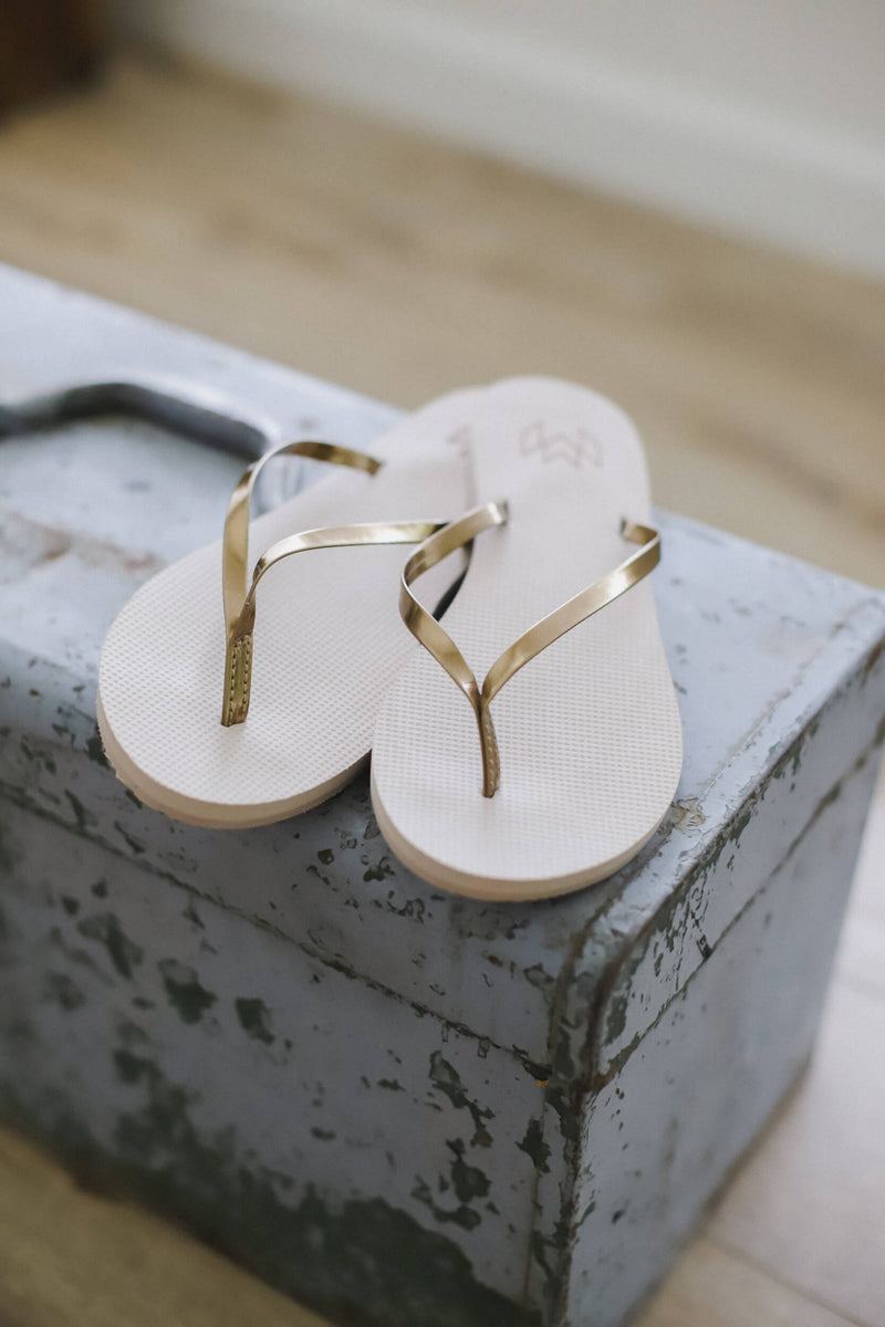 Lux Sandal - Kariella