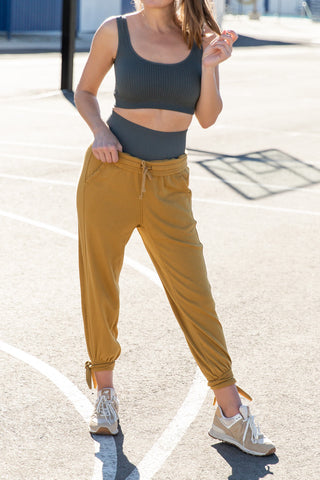 slouchy joggers for women