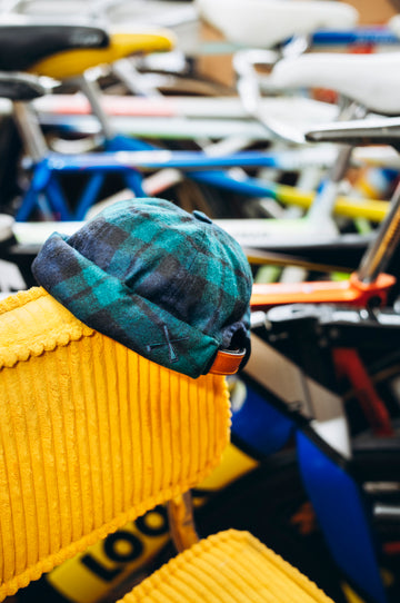 Bonnet Docker Miki de Béton Ciré, chez Hyppairs Lyon et sur notre eshop