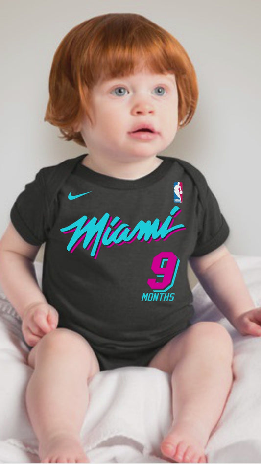 Baby Monthly Onesies - Basketball Jersey Chicago Bulls – MYSTYLEMYCLOTHING™