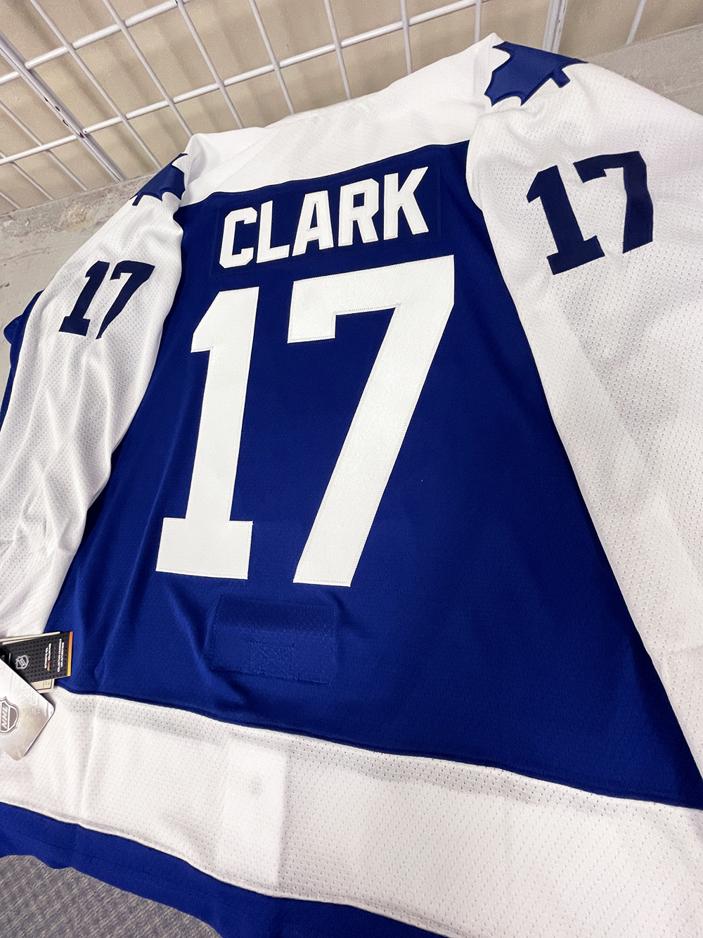 WENDEL CLARK TORONTO MAPLE LEAFS ADIDAS TEAM CLASSICS 1992 NHL JERSEY