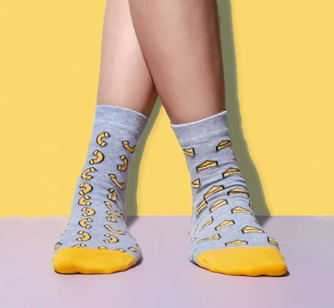 mac and cheese ankle socks
