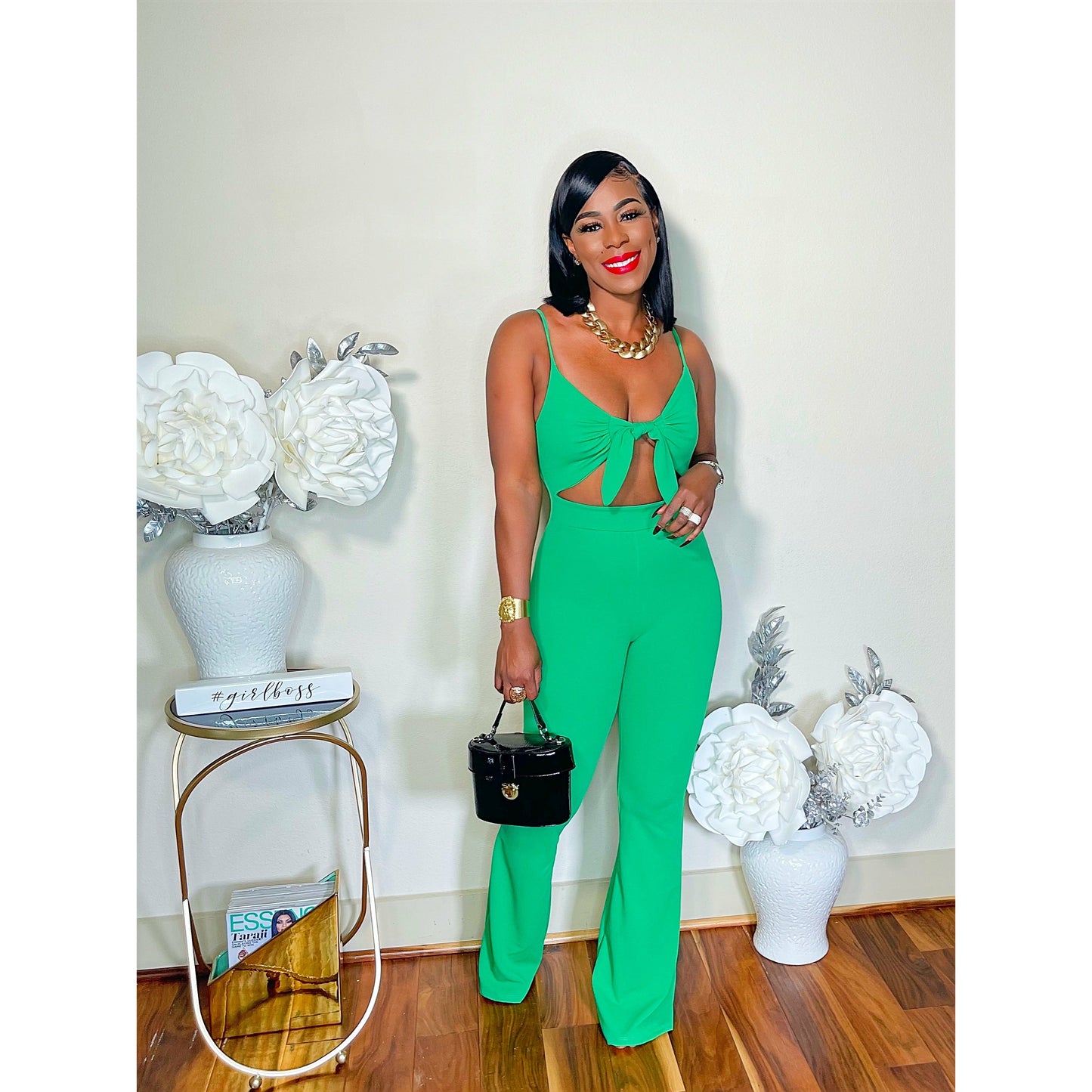VIBES ON VIBES CUT OUT JUMPSUIT (GREEN)