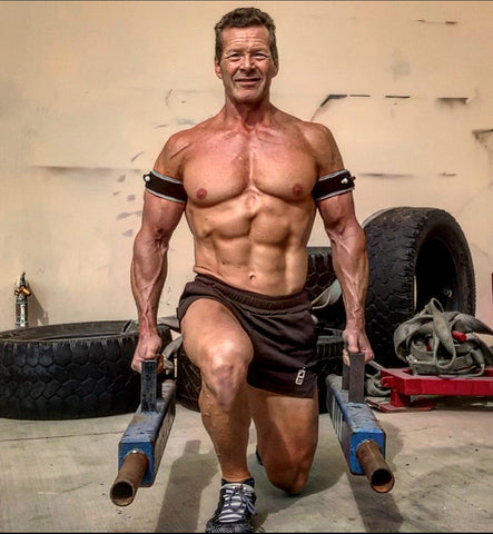 Dr Peter Cichonski using B Strong BFR bands to reduce age related muscle loss