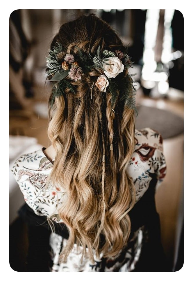 A Curly Girls guide to bohemian hairstyles! - Be-Bohemian