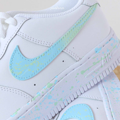 baskets nike air force 1 custom splash pastel baby blue et menthe sneakers af1 sneakeaze