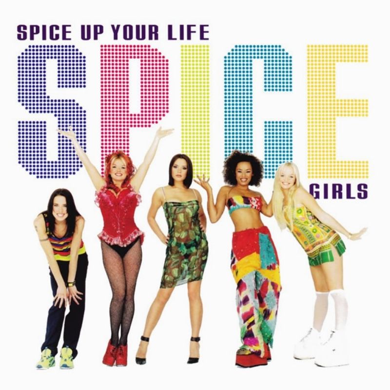 Les Spice Girls, icônes féminines de la pop, ont également atteint la célébrité dans les années 90 en Amérique