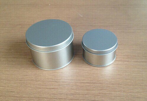 plain tin box